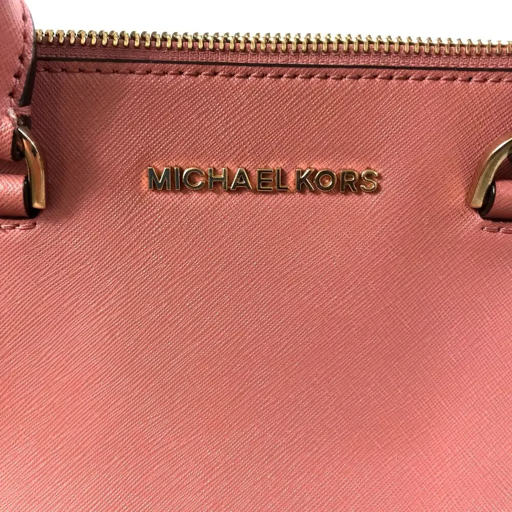 MICHAEL KORS Cindy Dome Satchel Saffiano Leather Bag Pink Classic Elegant Chic